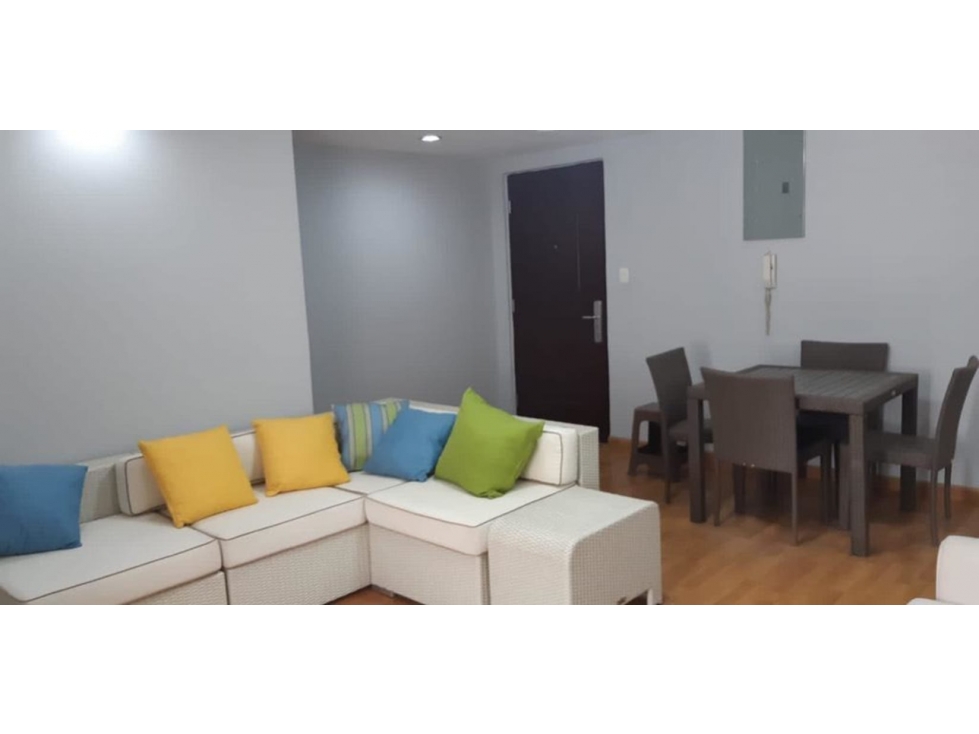 Alquilo extraordinario apartamento amoblado en cll 50 Aprovecha