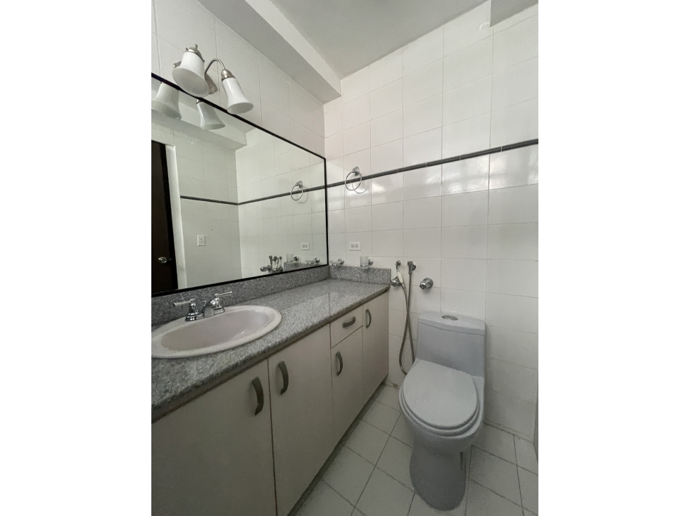 FS 2505 SE ALQUILA APARTAMENTO EN PUNTA PAITILLA LINEA BLANCA 3R — foto 4