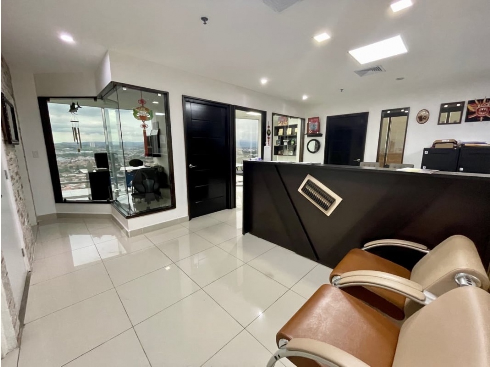 OFICINA EN VENTA Costa del Este >>112mt2