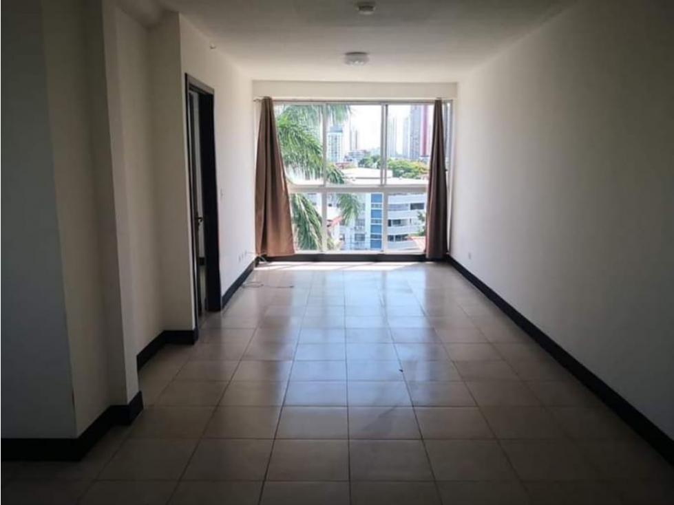 Vendo apt en Parque Lefevre de 1rec posibilidad de 2 rec. IMG87.1