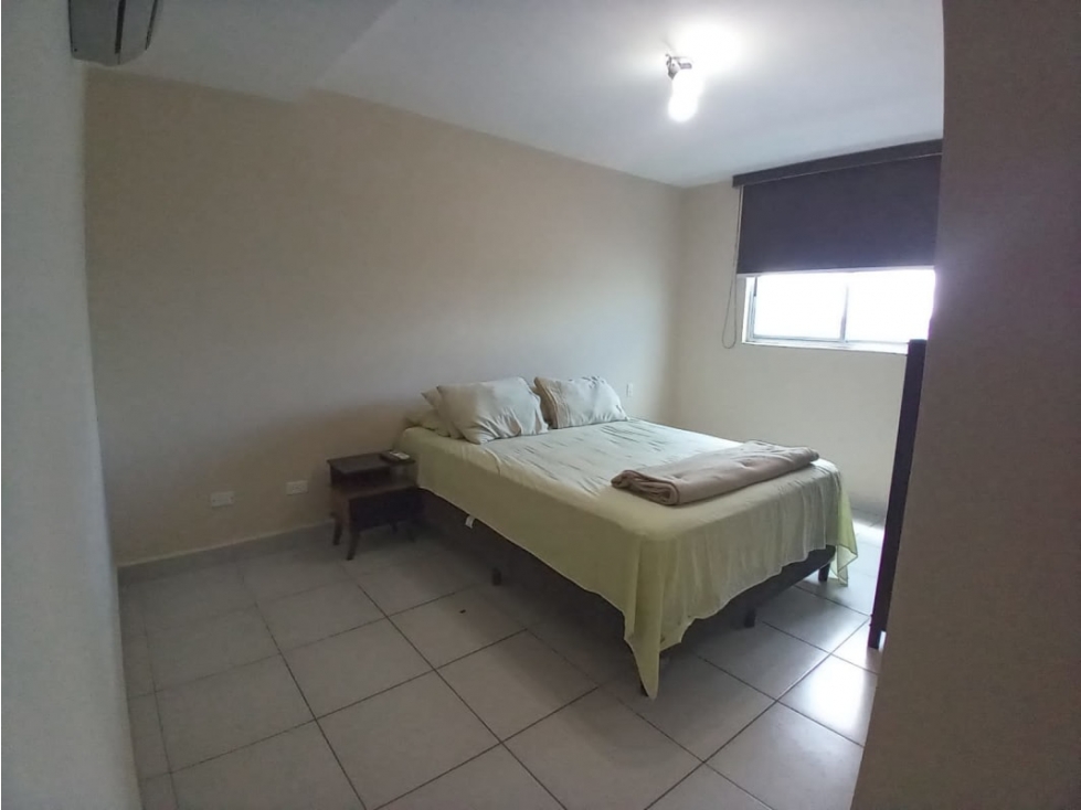 Alquilo Extraordinario apartamento amoblado en Carrasquilla — foto 4