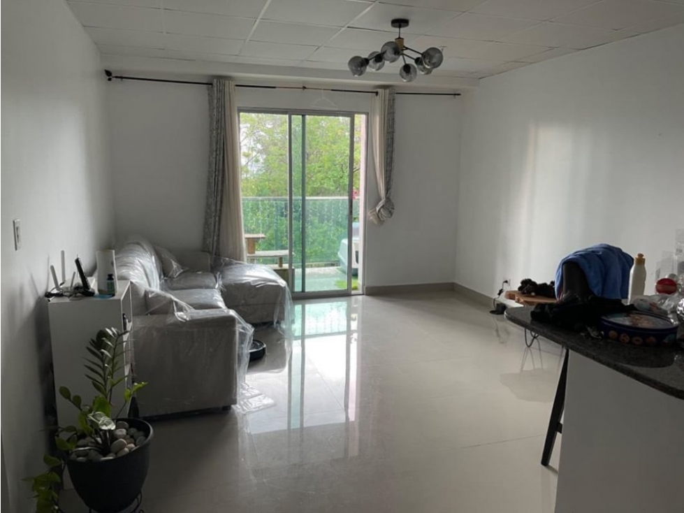 Alquilo extraordinario apartamento en betania con las 3 B