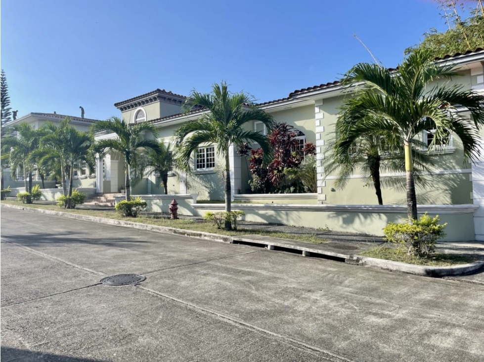 SE VENDE HERMOSA CASA EN ANCON — foto 3