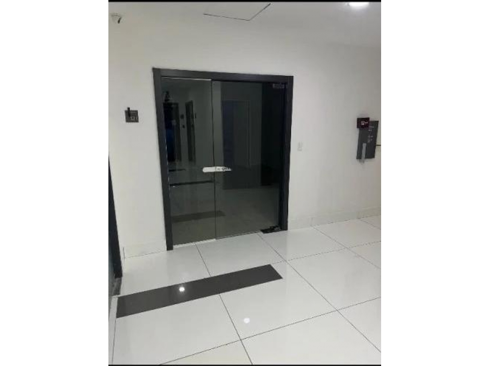ALQUILER OFICINA EN OBARRIO 72 MTS $1,100 INCLUYE MANTENIMEINTO — foto 5