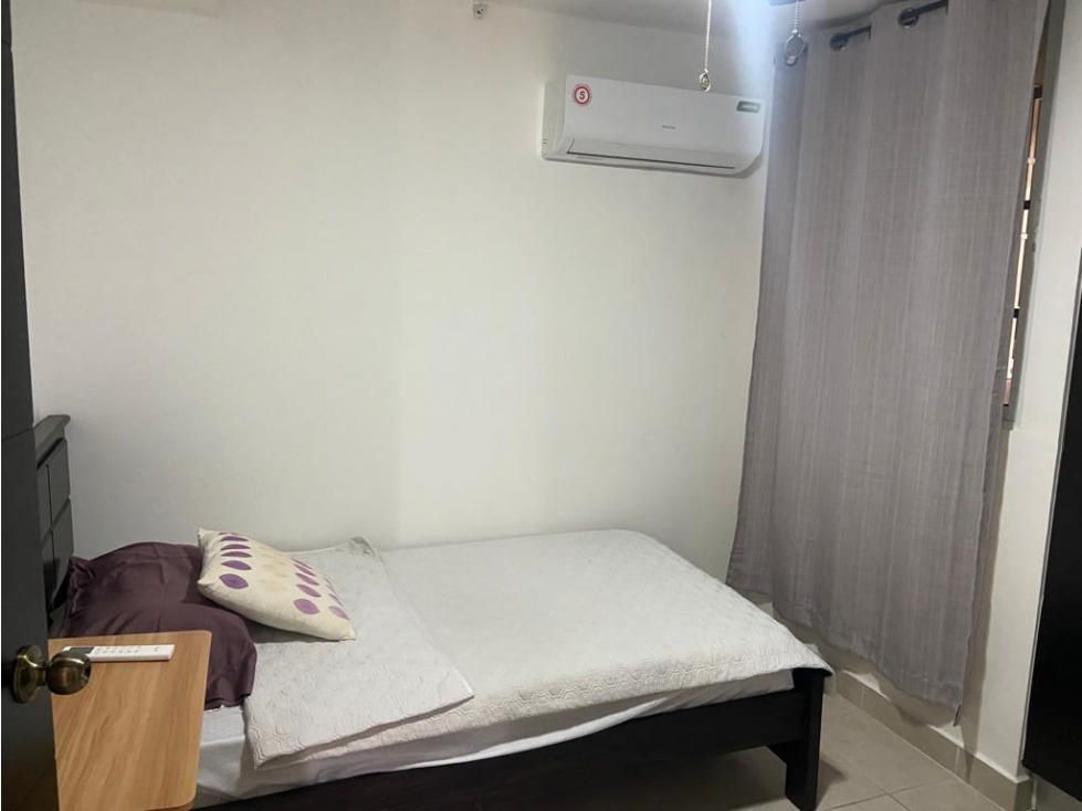 ALQUILO ECONOMICO APARTAMENTO AMUEBLADO 12 OCT $800 — foto 4
