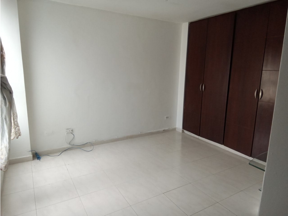 SE VENDE APARTAMENTO EN CONDADO — foto 4