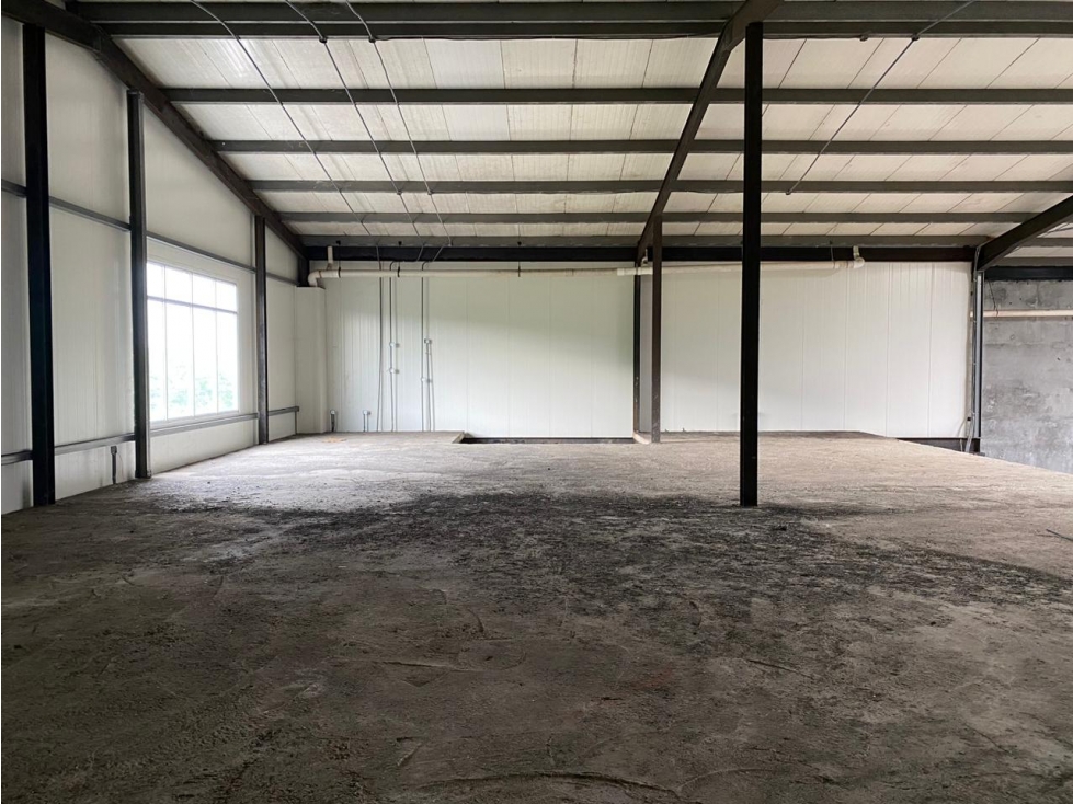 SE ALQUILA OFI- BODEGA EN MILLA 8 — foto 6