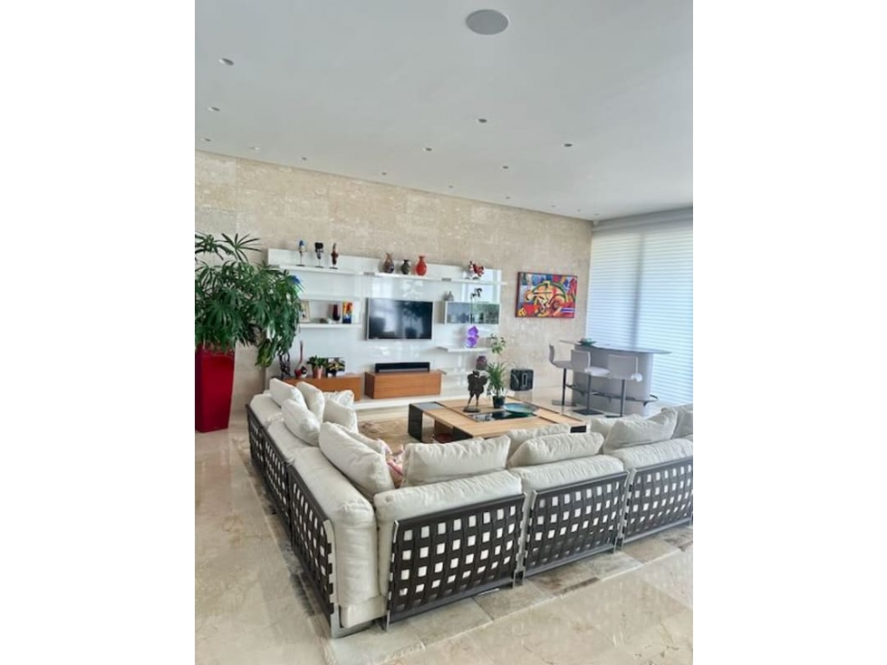 SE VENDE LUJOSO APARTAMENTO EN SANTA MARIA — foto 3