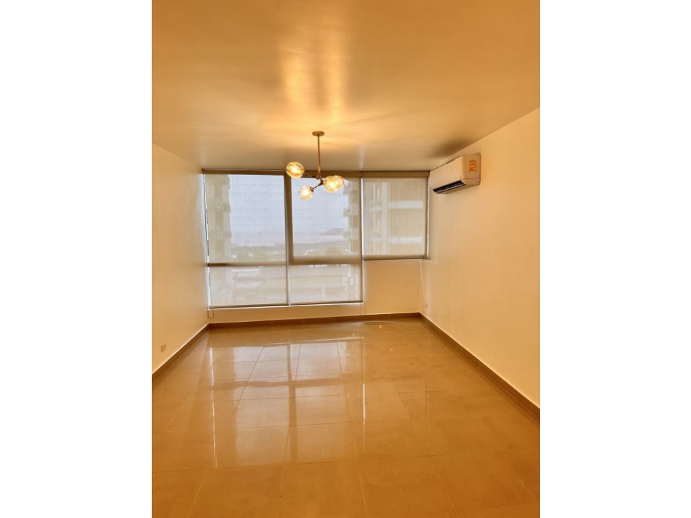 SE VENDE APARTAMENTO RECIEN REMODELADO EN SAN FRANCISCO — foto 5