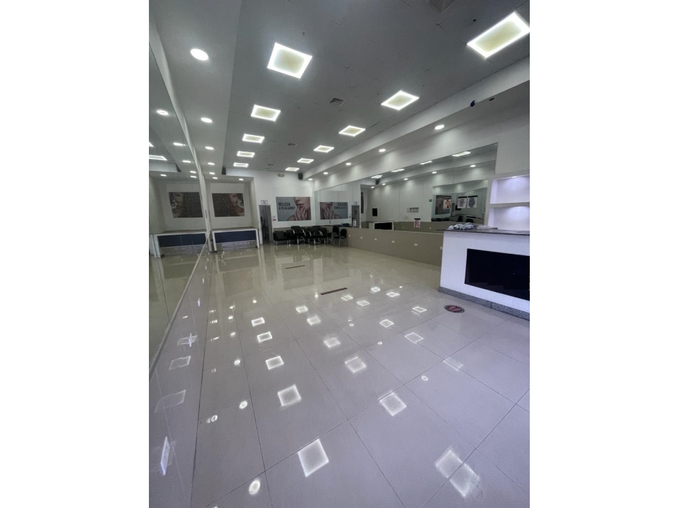 SE VENDE LOCAL EN TOCUMEN | VIA PRINCIPAL