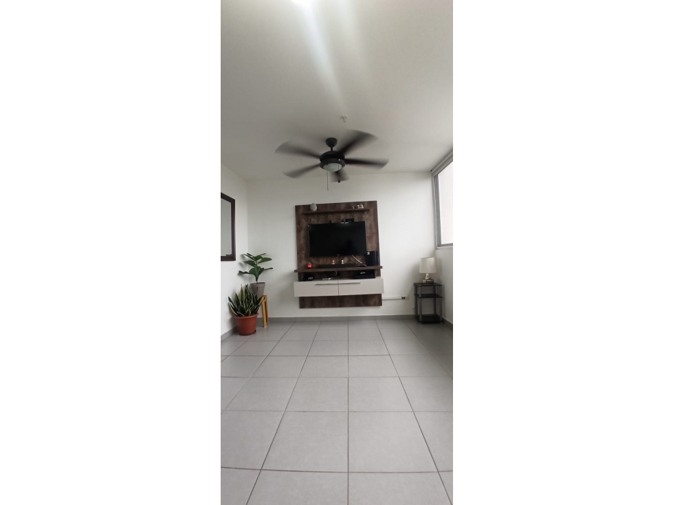 SE VENDE APARTAMENTO EN TUMBA MUERTO — foto 4