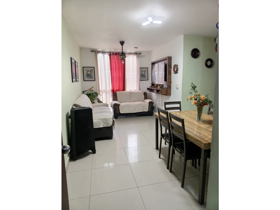 VENDO APARTAMENTO EN PEDREGAL $80.000!!! - 1