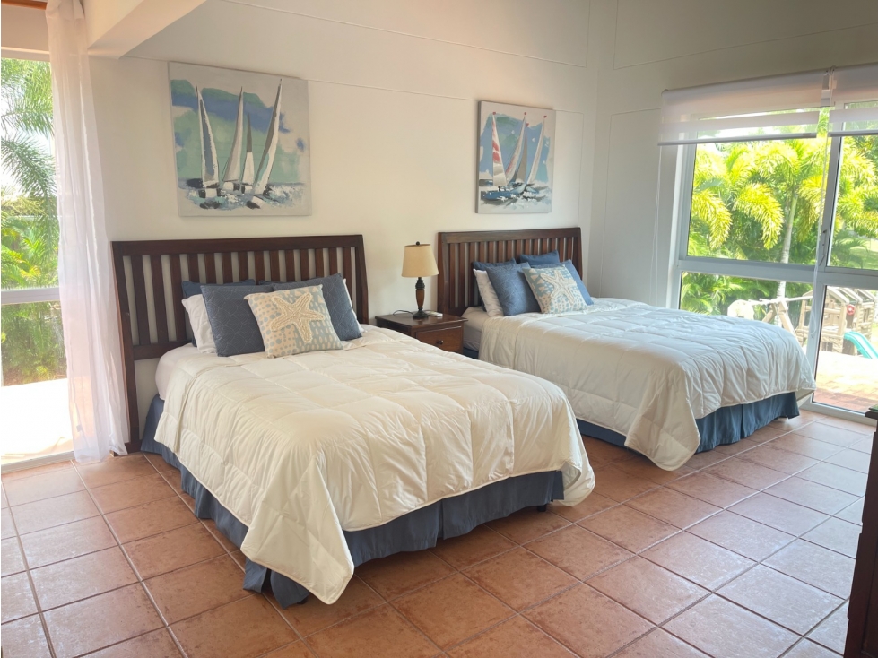 SE VENDE VILLA EN COMPLEJO CERRADO EN DECAMERON - 4
