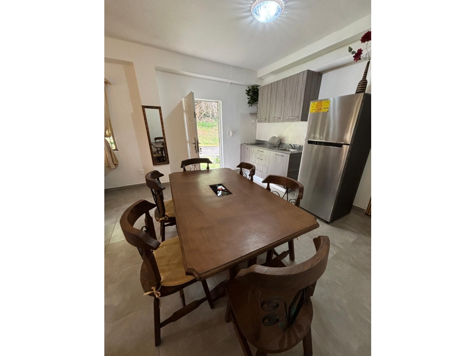 SE ALQUILA APARTAMENTO AMOBLADO EN ANCON - 5