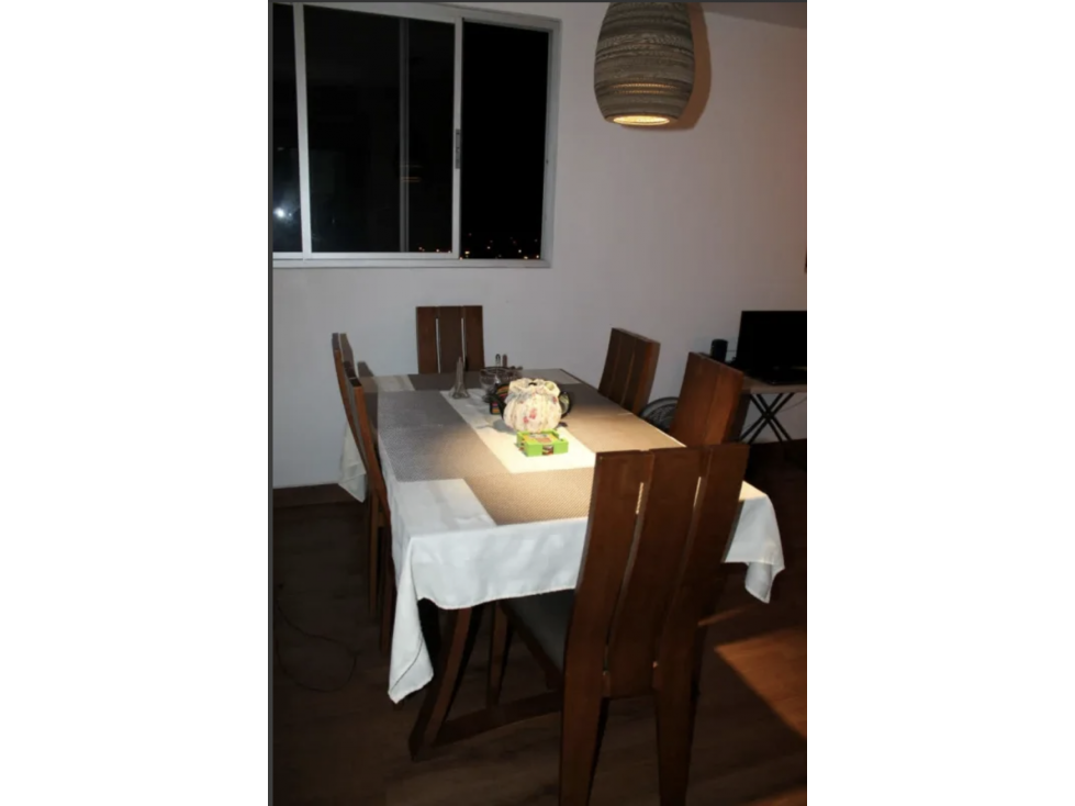 ALQUILO APARTAMENTO EN VIA CINCUENTENARIO - 2