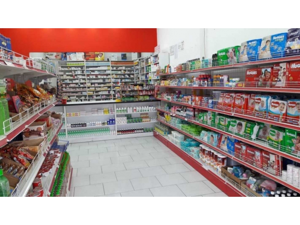¡SE VENDE ! Local comercial en Omar Torijos - 4