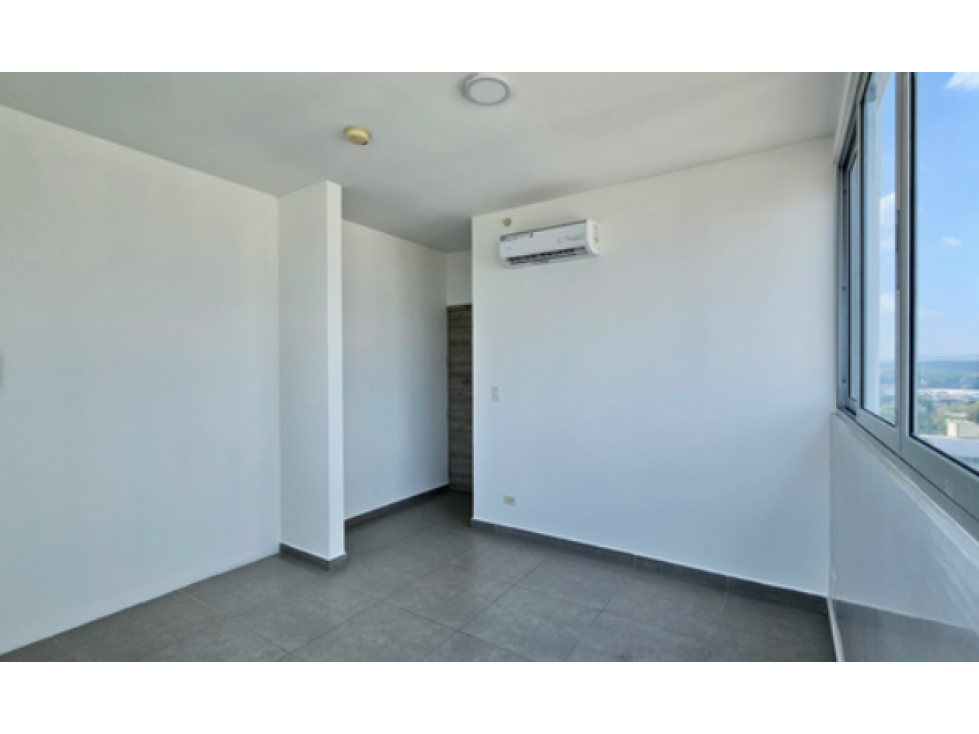 ALQUILER DE APARTAMENTO EN BELLA VISTA — foto 4