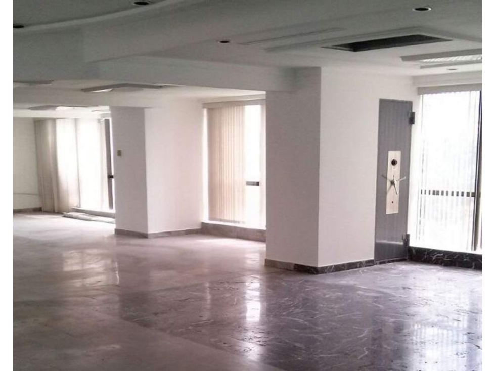 ¡SE ALQUILA! Esplendida Oficina en Avenida Balboa, Torre Bac, 250 m2 — foto 4
