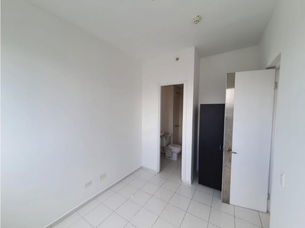 SE VENDE APARTAMENTO EN COSTA DEL ESTE — foto 5
