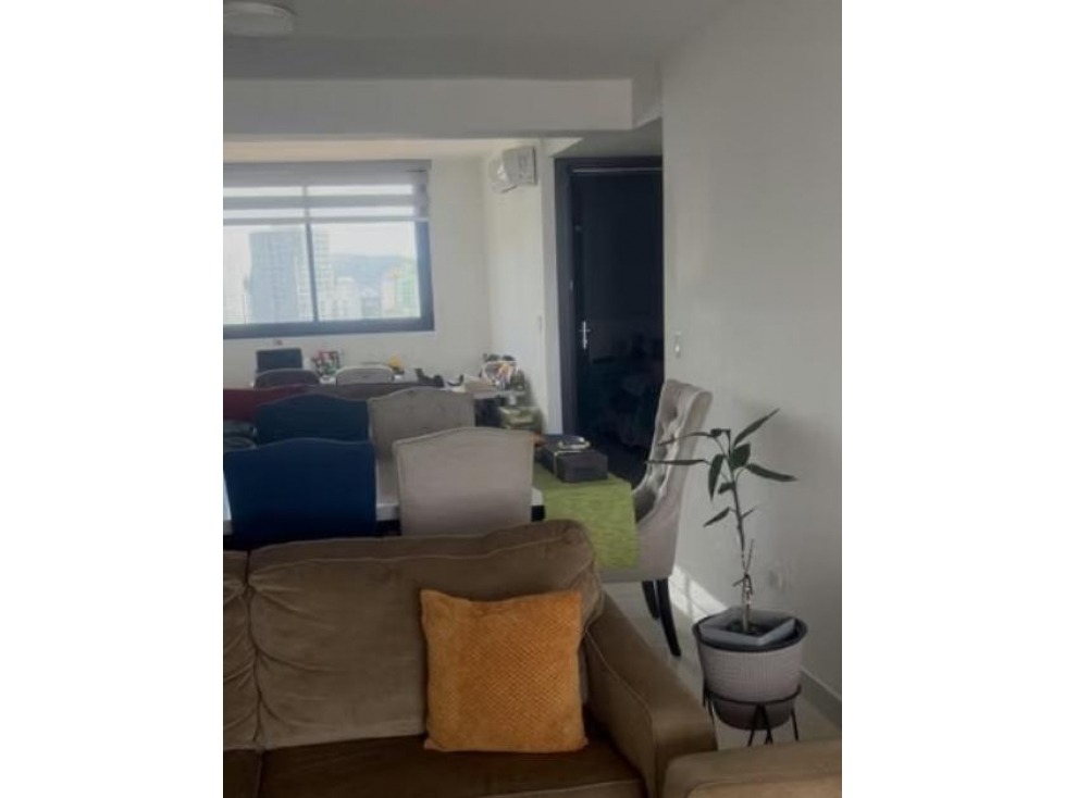 ALQUILO APARTAMENTO AMOBLADO EN EL CANGREJO CERCA DE VIA ARGENTINA — foto 2