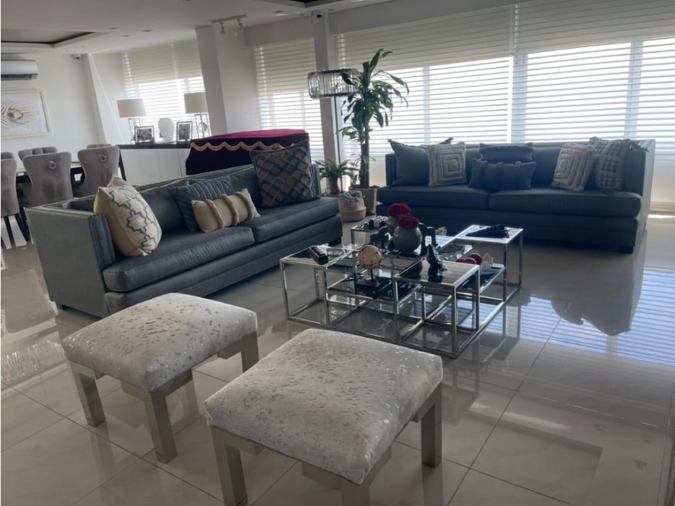 J.G Se vende Pent-house amoblado en San Francisco