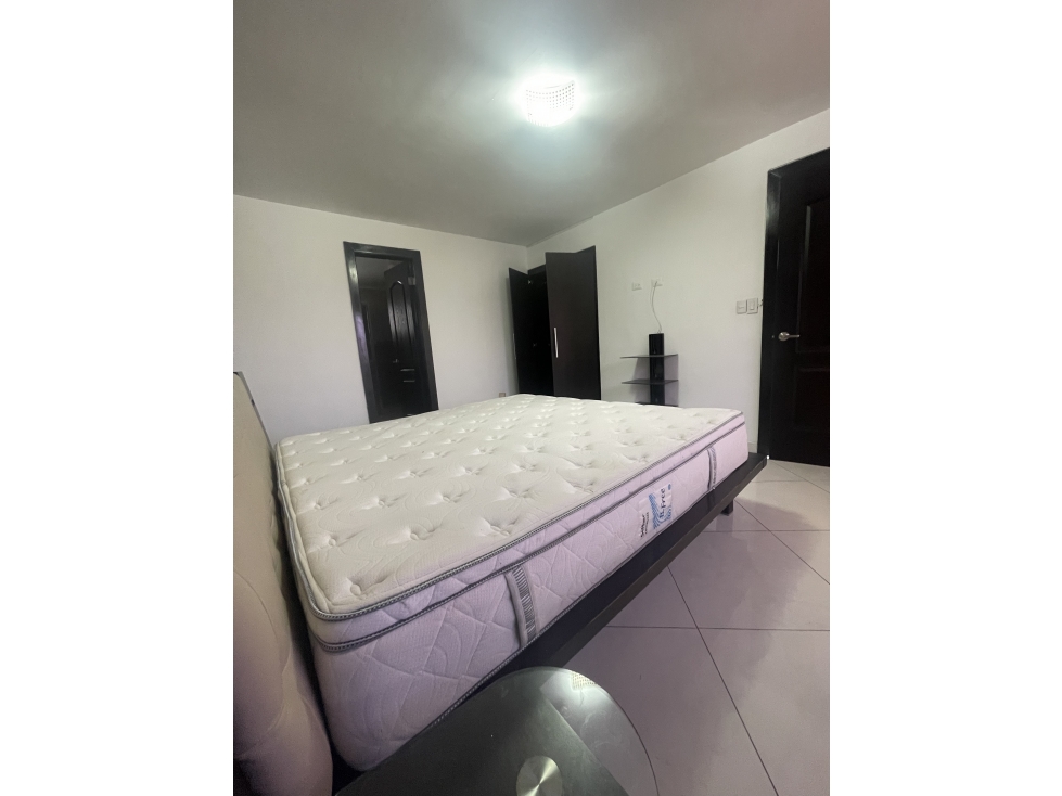 Se vende o alquila casa de 3 pisos en Limajo, San Miguelito — foto 5
