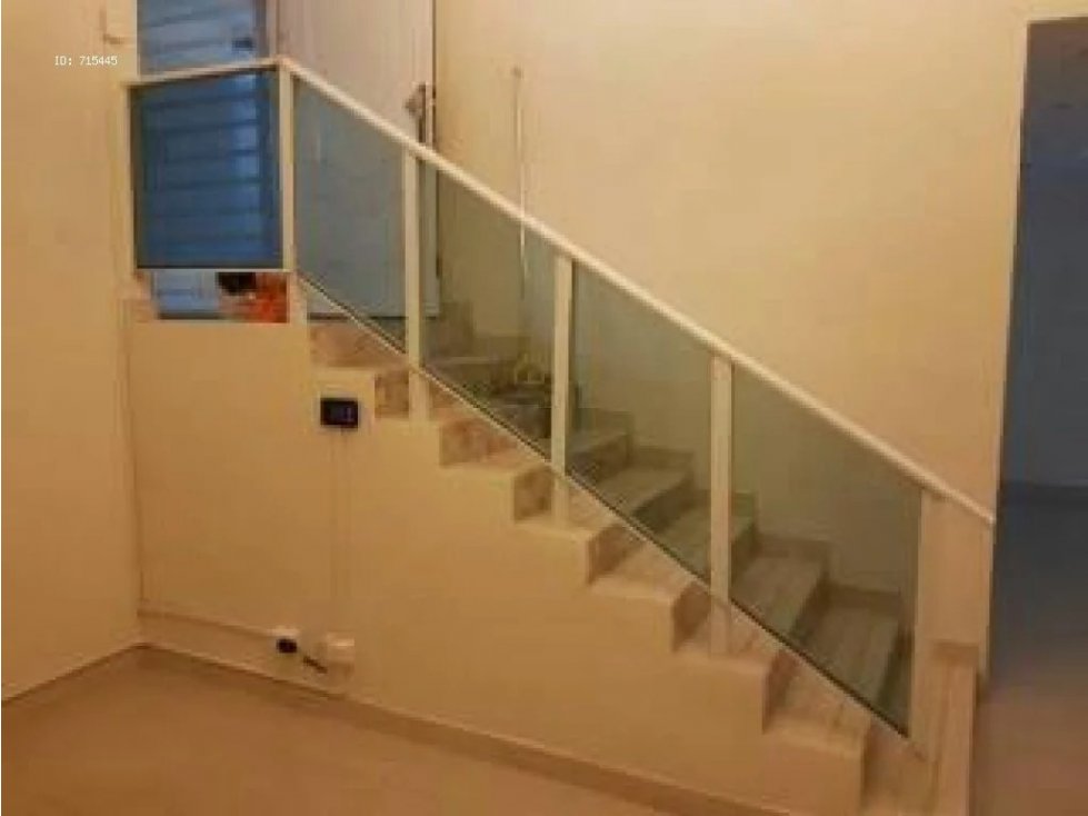 Alquilo Oficina en El Dorado 220mts2 $1250 — foto 4