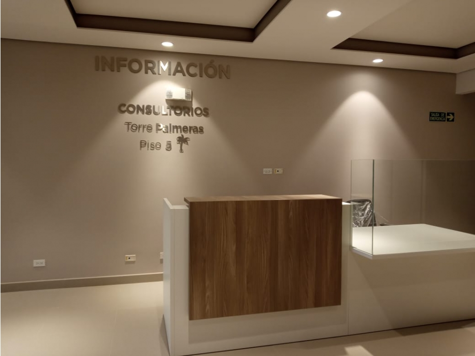 Se alquila oficina en town center 45 m2 $1400