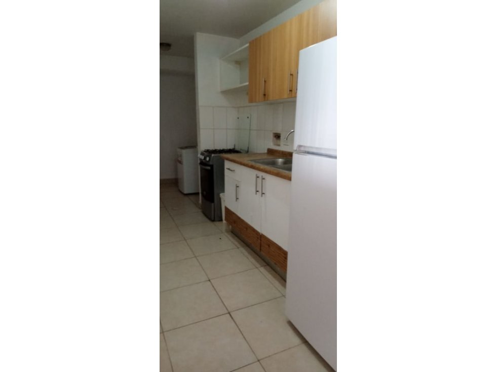 Se alquila apartamento en Carrasquilla $740 — foto 4