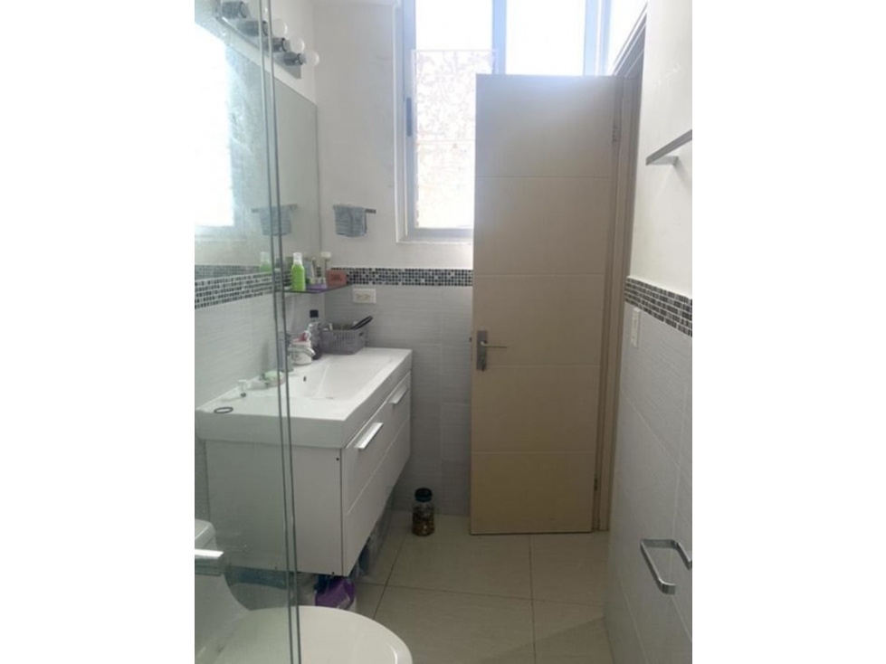Se alquila apartamento Amblado en la Vía España de 87m2 $1000 — foto 5