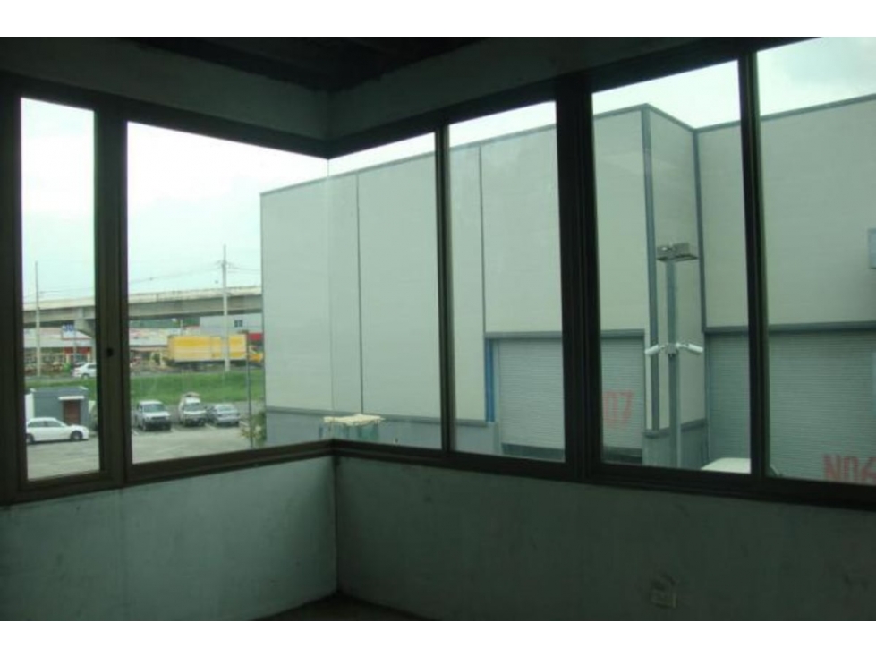 Se Vende Ofi-bodega en Mañanitas 300 Mts $430.000.oo - 4
