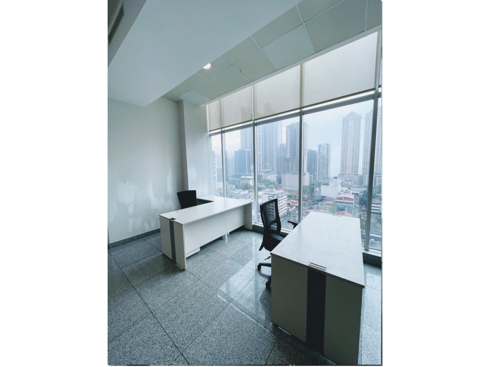Se alquila Oficina Amoblada 126m2 en Bella Vista $1,350 - 6