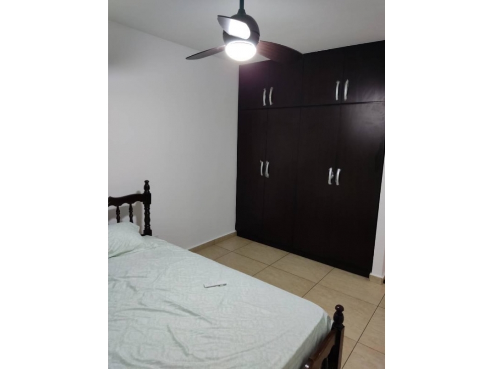 Alquilo extraordinario apartamento amoblado en carrasquilla - 4