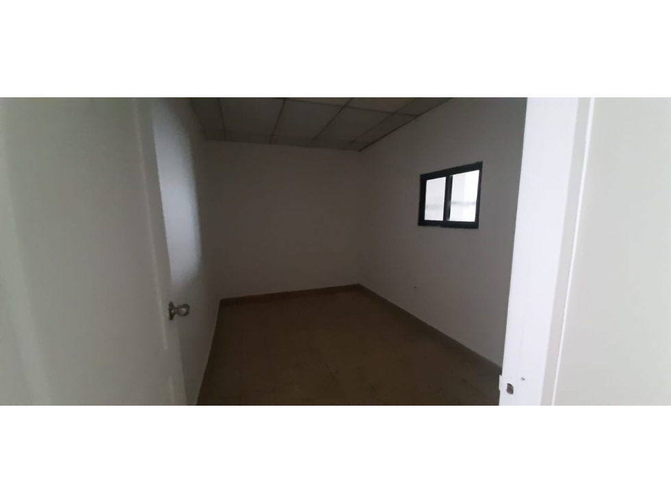 Se Alquila Local comercial 78 Metros Rio Abajo $850.oo - 6
