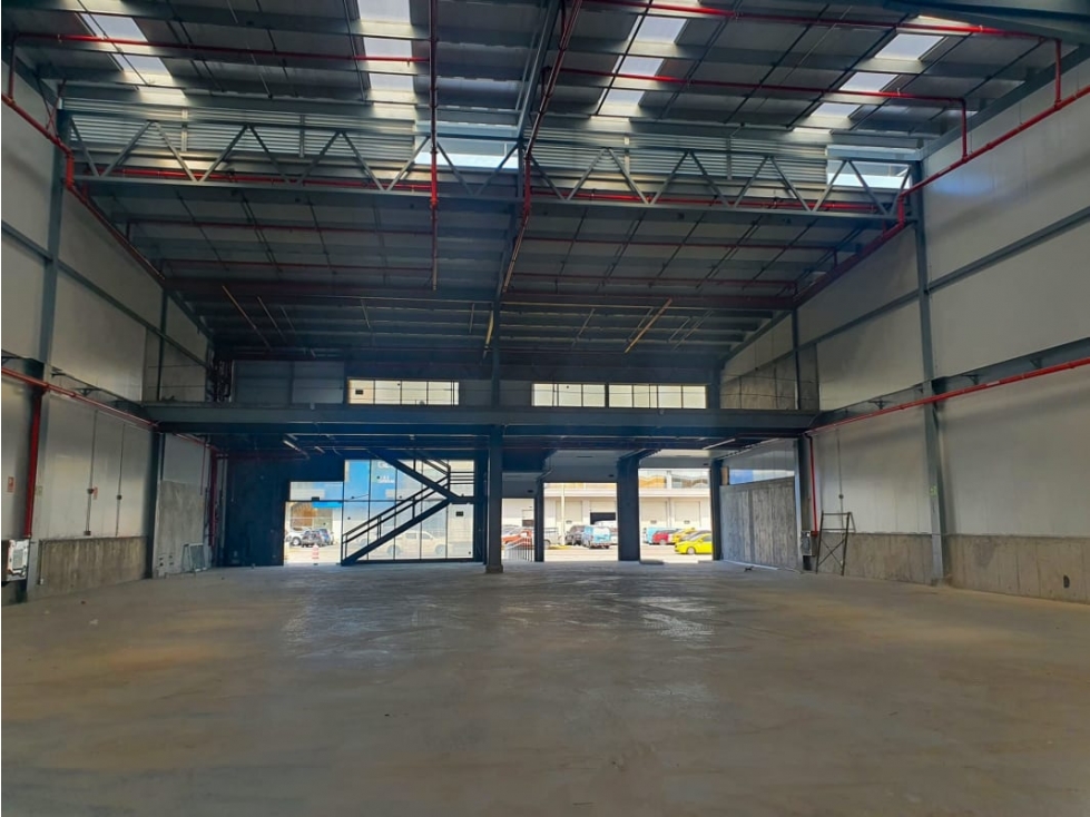 Se Alquilan Bodegas San Miguelito desde 964.30 m2 Zona 1TI $7.200.00 - 5