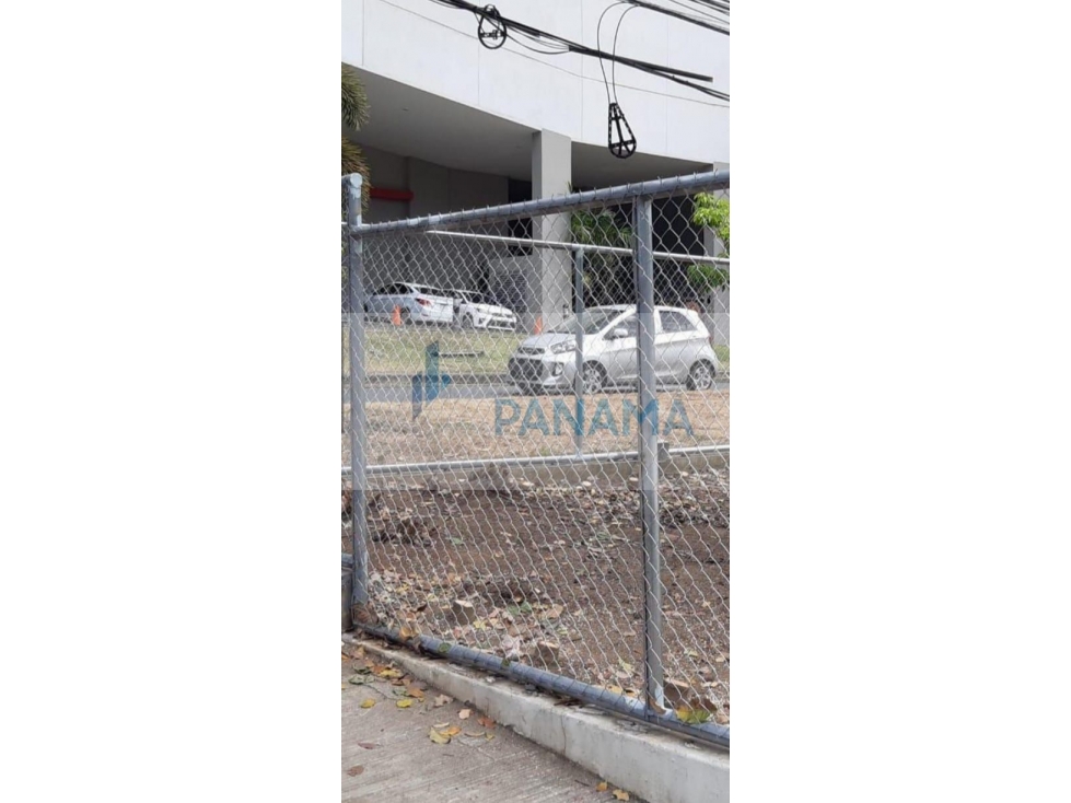 Se Vende Terreno Esquinero 3.550 Mts2 Obarrio $9.500.000.00 - 5
