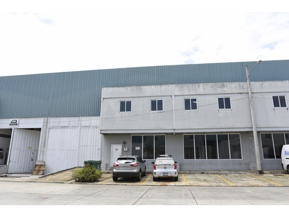 VENTA de Galera en TOCUMEN!! >>500 mt2 — foto 5