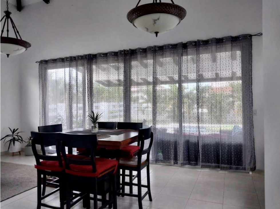 SE VENDE CASA CON PISCINA EN PLAYA MALIBU $230,000 — foto 3