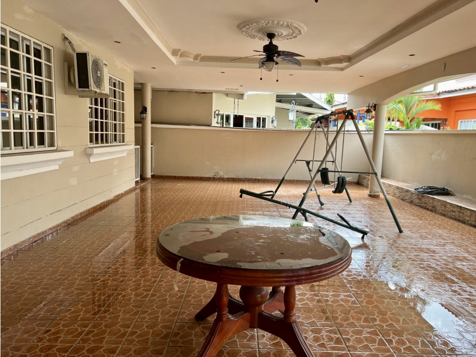 SE VENDE CASA EN CONDADO DEL REY $550,000 - 5
