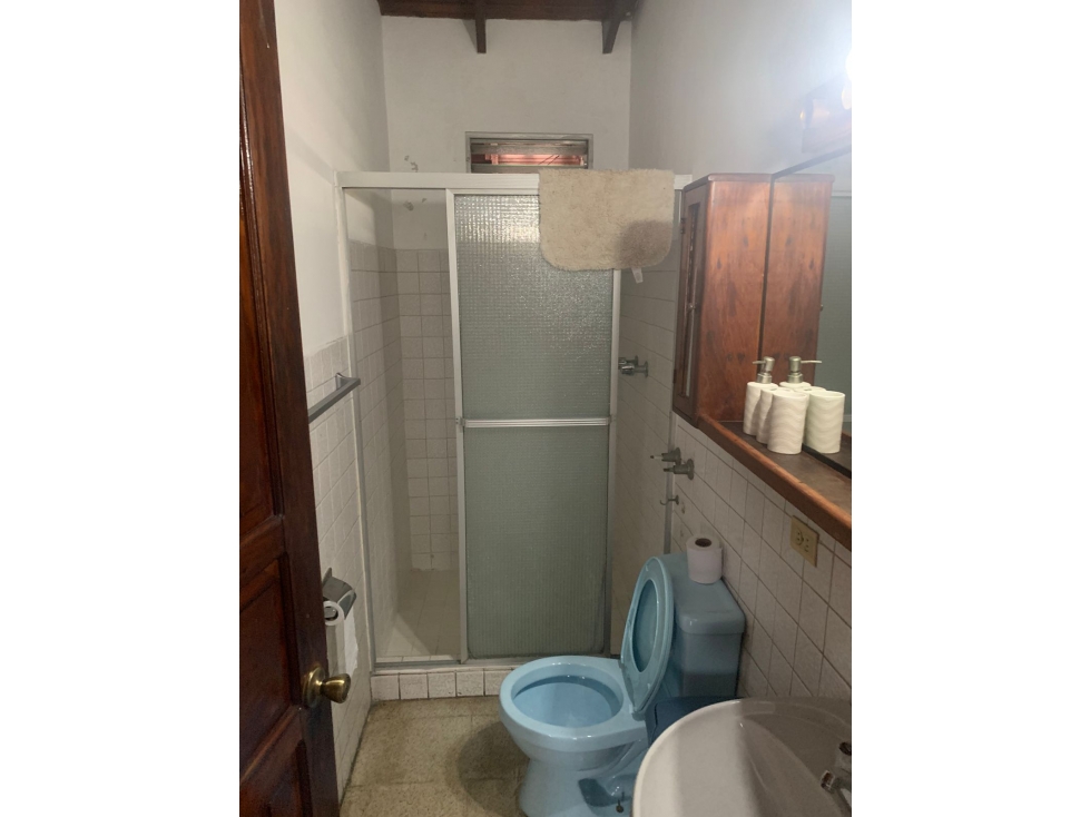 SE ALQUILA HERMOSA CASA FRENTE A MULTIPLAZA $ 2500 — foto 5