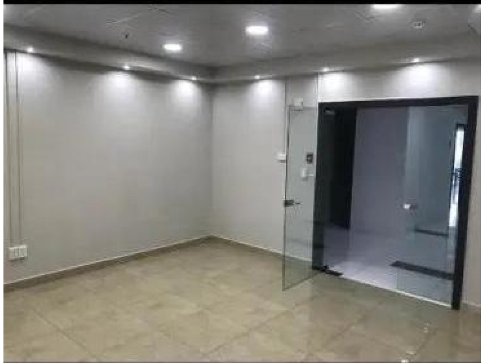 VENTA OFICINA EN OBARRIO 72 MTS $200,000