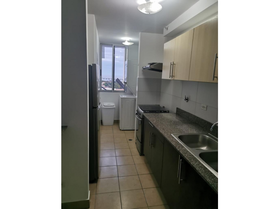 SE VENDE APARTAMENTO EN PARQUE LEFEVRE >>VIA PRINCIPAL — foto 3