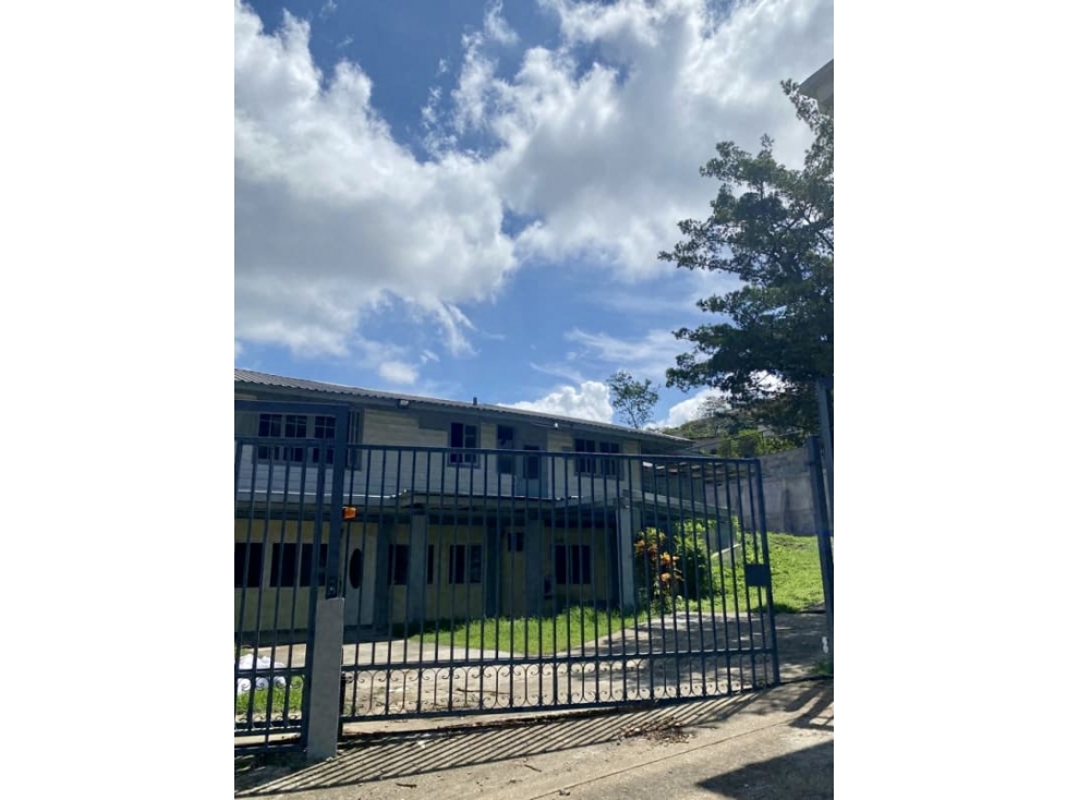 ALQUILO HERMOSA CASA EN LOS RIOS — foto 2