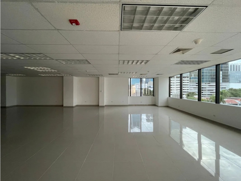 Se Alquila Oficina 100 MTS Bella Vista Cl. 50 USD$2,699,oo — foto 4
