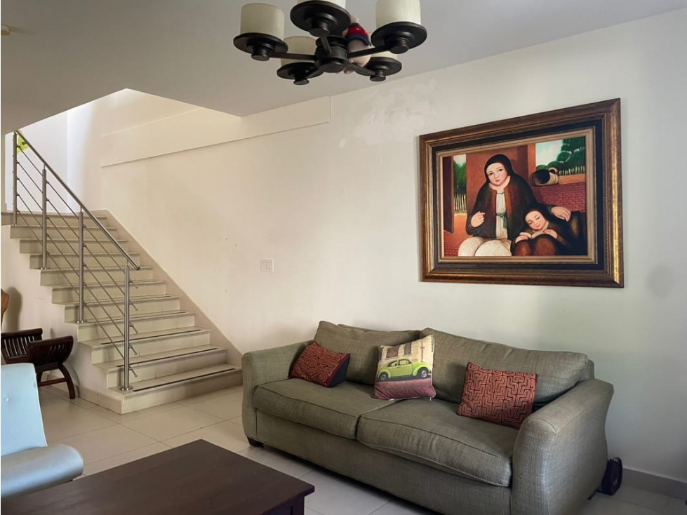 SE VENDE HERMOSA CASA EN RIVER VALLEY / HOWARD — foto 4