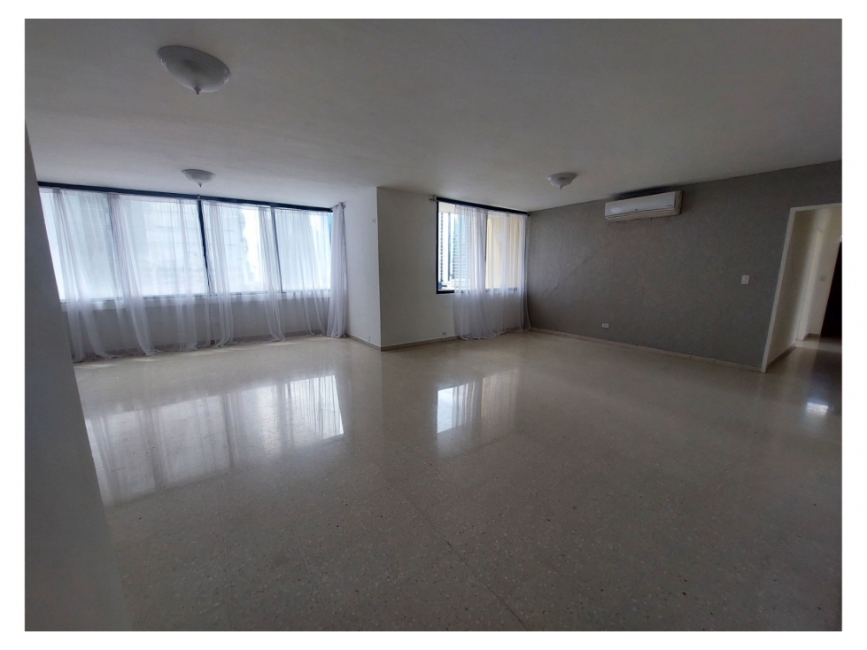 SE VENDE APARTAMENTO PH MÓNACO (Obarrio)