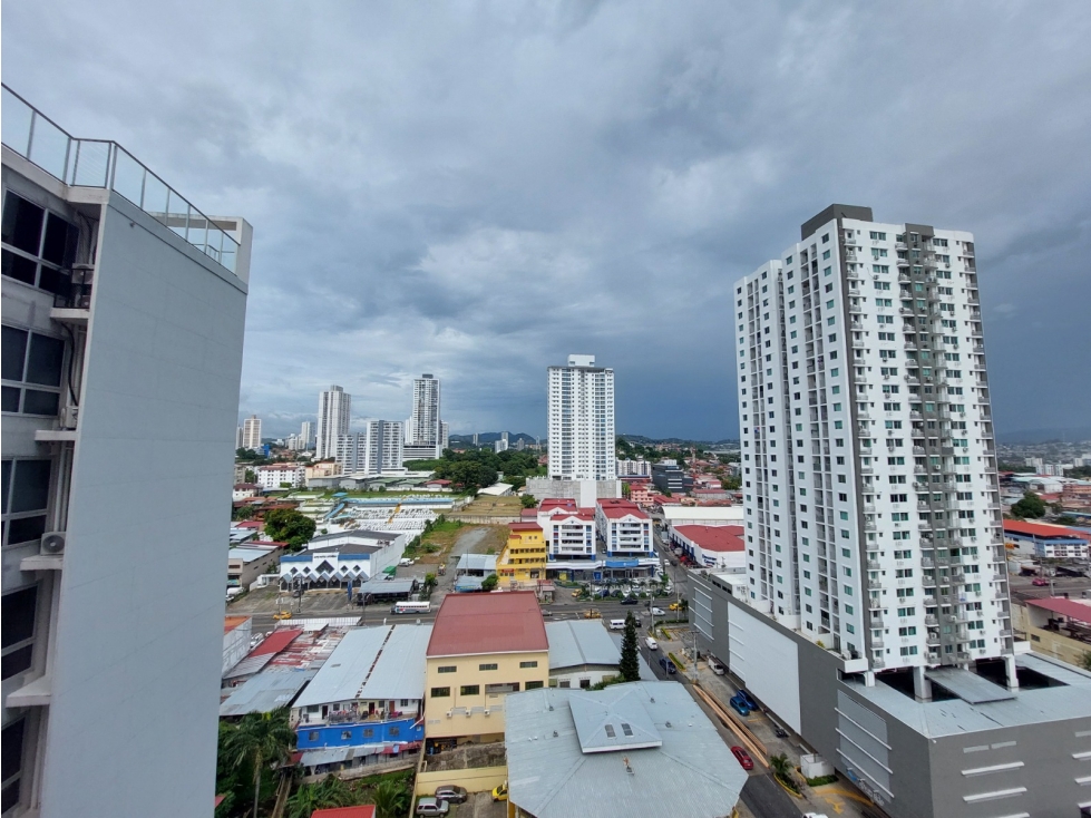 Vendo Apartamento en PH Canvas Tower - 4