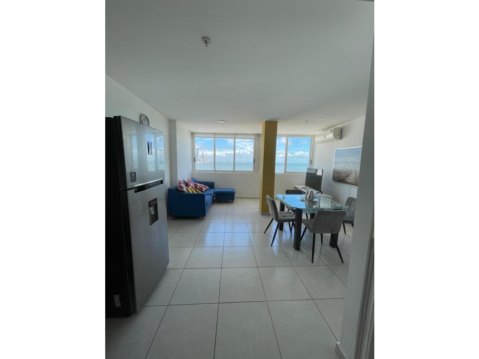 SE VENDE Apartamento en Avenida Balboa