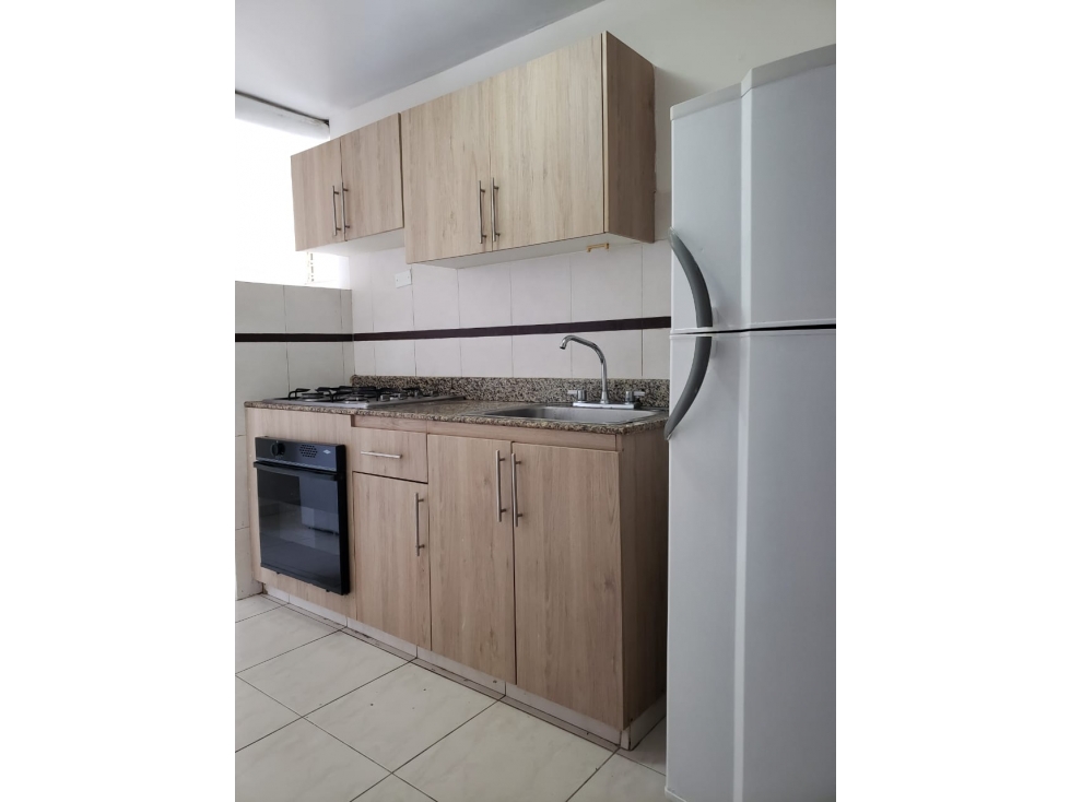 Se alquila Apartamento en Condado del Rey — foto 2