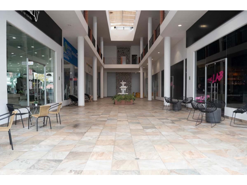 !OFERTA¡ Alquilo Local Comercial en plaza BELLA VISTA — foto 5